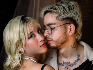 Alice Slave & Max Dominant