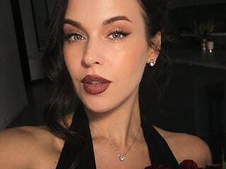 Evaaaa